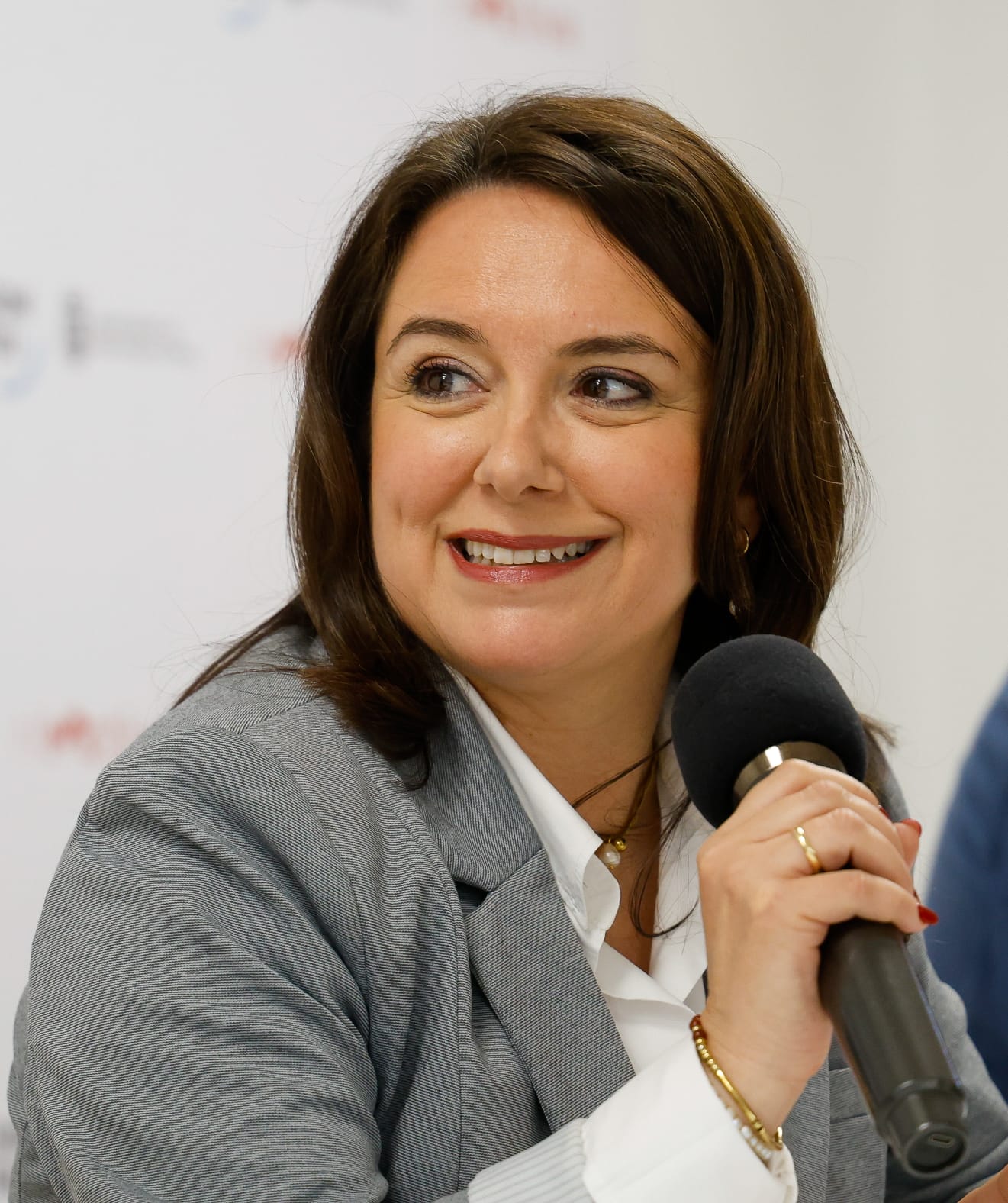 Amelia Navarro